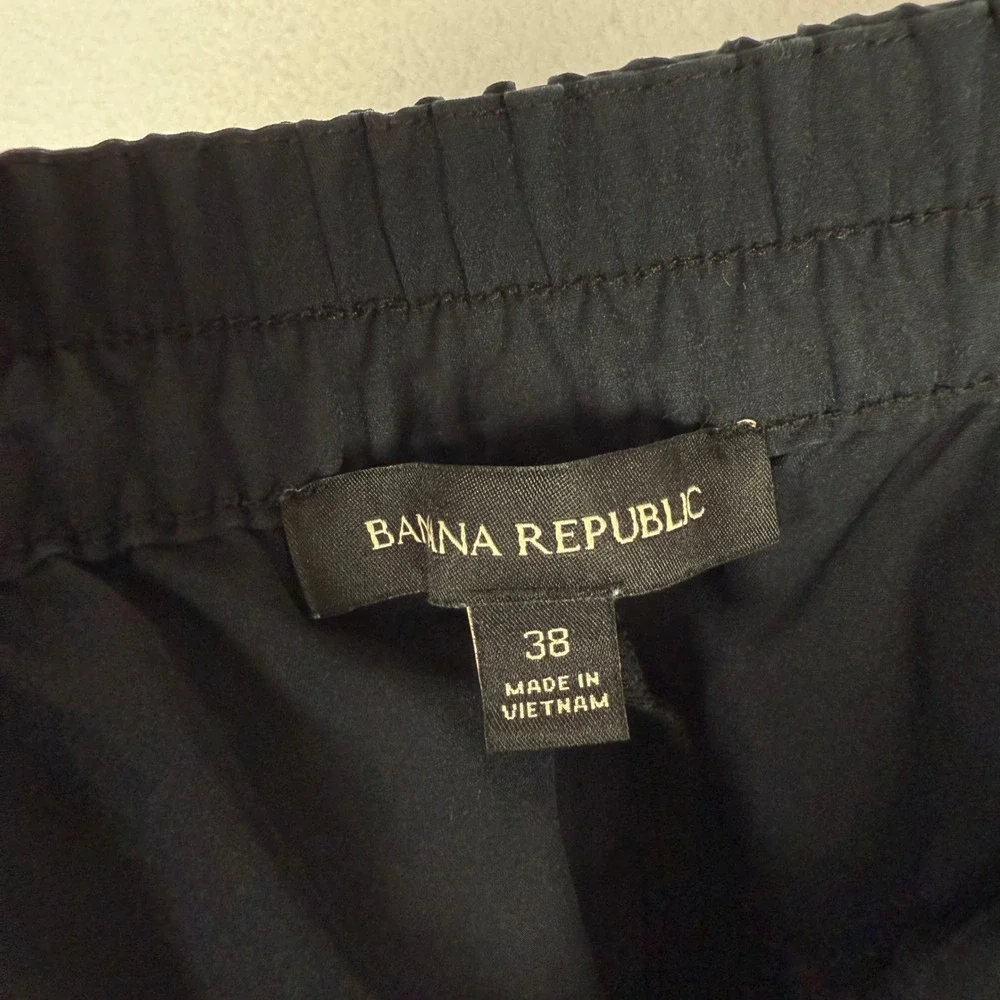 Banana Republic Motion Tech Hybrid Pants Mens 35x31 Black Lightweight Athleisure
